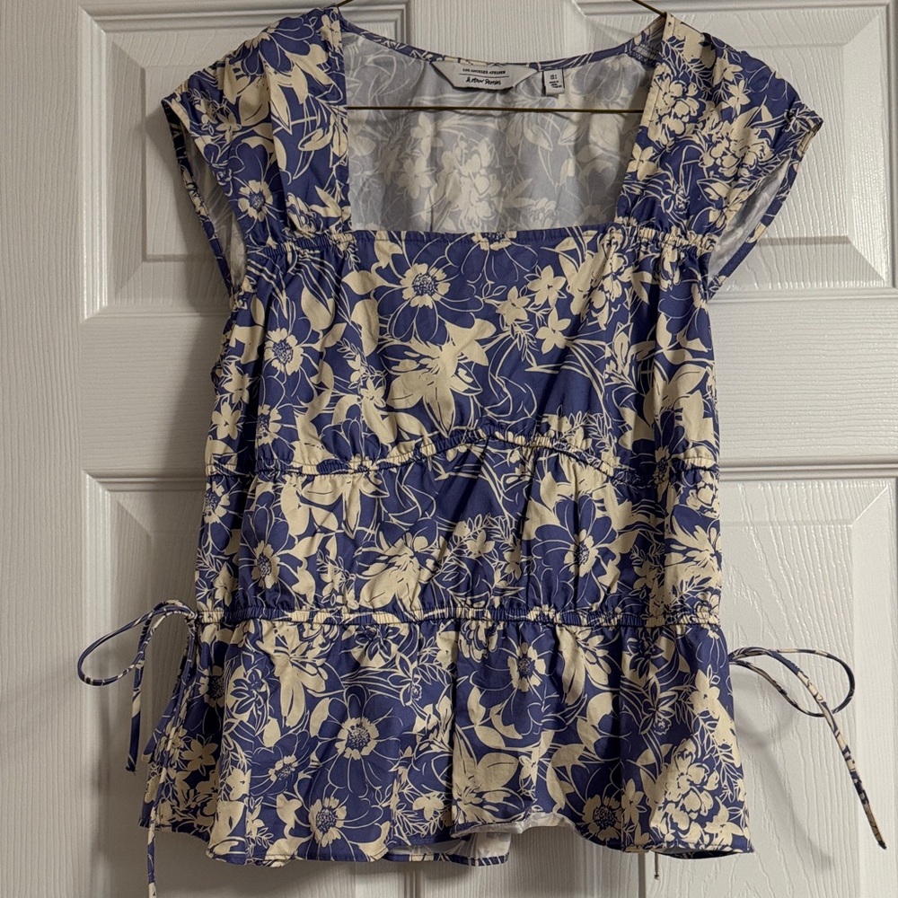 & Other Stories Blue and Cream Floral Square-Neck Peplum Top size 4 100% cotton